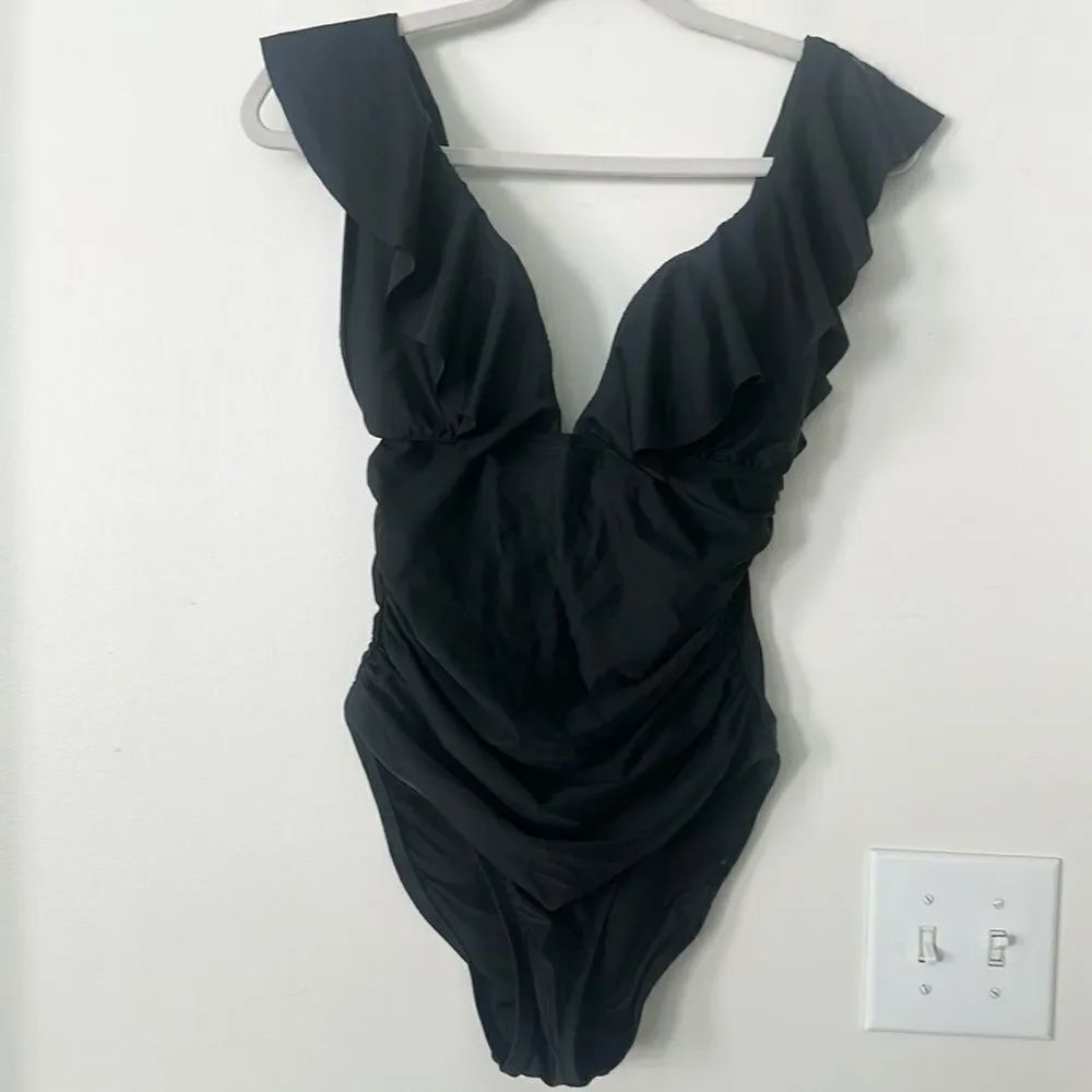 J. Crew Black 1 pc Ruffled Collar Supportive Swimsuit 10